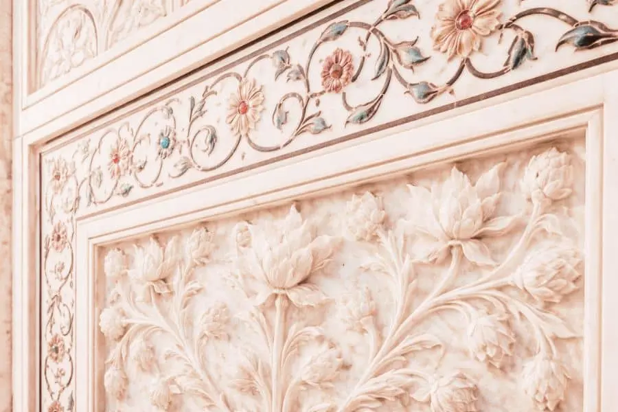 Taj Mahal architecture marble inlay details pietra dura 